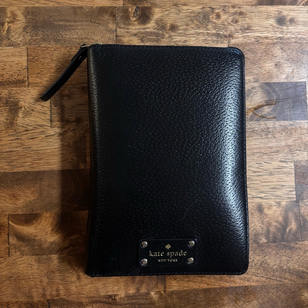 kate spade Black Pebbled Leather Zip planner Wellesley